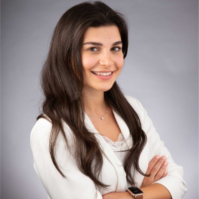 Lina F.